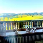 Berg-juwel Mit Hallenbad Und Sauna, 4 Schlafbereiche, Hallenbad, Sauna, Inklusive Bettwaesche, Handtuecher, Tolle Kinderausstattung 아파트