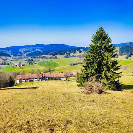 Berg-juwel Mit Hallenbad Und Sauna - Direkt An Der Skipiste Apartment