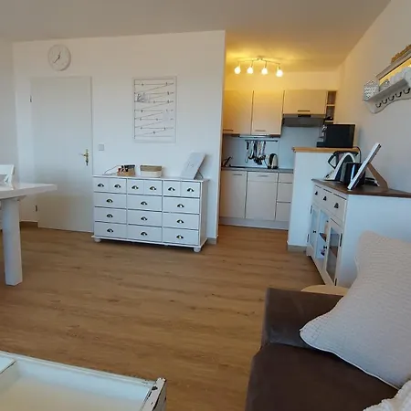 Berg-juwel Mit Hallenbad Und Sauna - Direkt An Der Skipiste Apartment