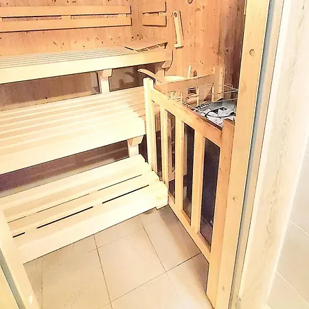 Appartamento Berg-juwel Mit Hallenbad Und Sauna, 4 Schlafbereiche, Hallenbad, Sauna, Inklusive Bettwaesche, Handtuecher, Tolle Kinderausstattung *