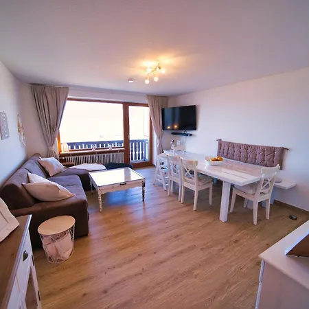 Daire Berg-juwel Mit Hallenbad Und Sauna, 4 Schlafbereiche, Hallenbad, Sauna, Inklusive Bettwaesche, Handtuecher, Tolle Kinderausstattung Missen-Wilhams