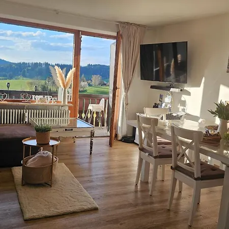 Berg-juwel Mit Hallenbad Und Sauna, 4 Schlafbereiche, Hallenbad, Sauna, Inklusive Bettwaesche, Handtuecher, Tolle Kinderausstattung Daire *