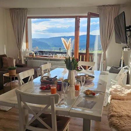 Berg-juwel Mit Hallenbad Und Sauna, 4 Schlafbereiche, Hallenbad, Sauna, Inklusive Bettwaesche, Handtuecher, Tolle Kinderausstattung *